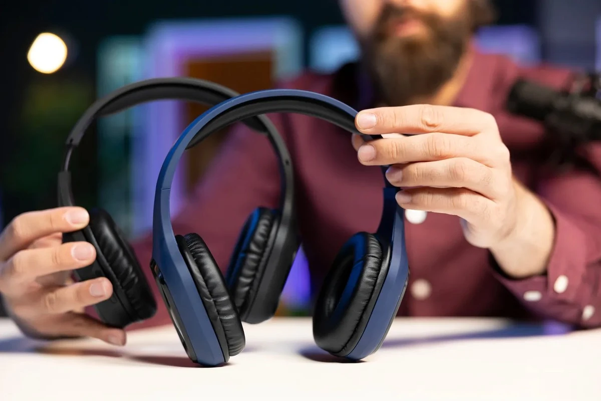 La regla 60/60: Protege tus oídos mientras usas auriculares inalámbricos