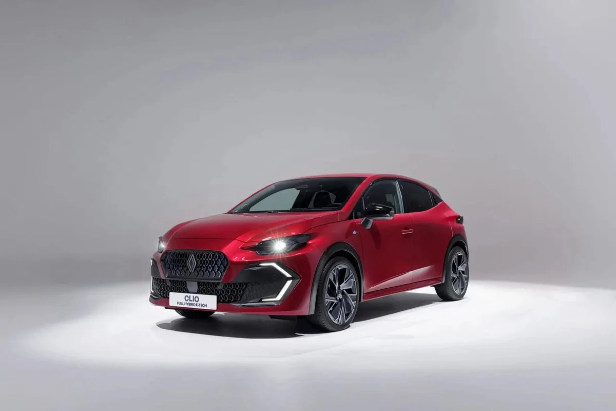 Renault Clio: El Sorprendente Líder de Ventas que Conquista Europa en Enero