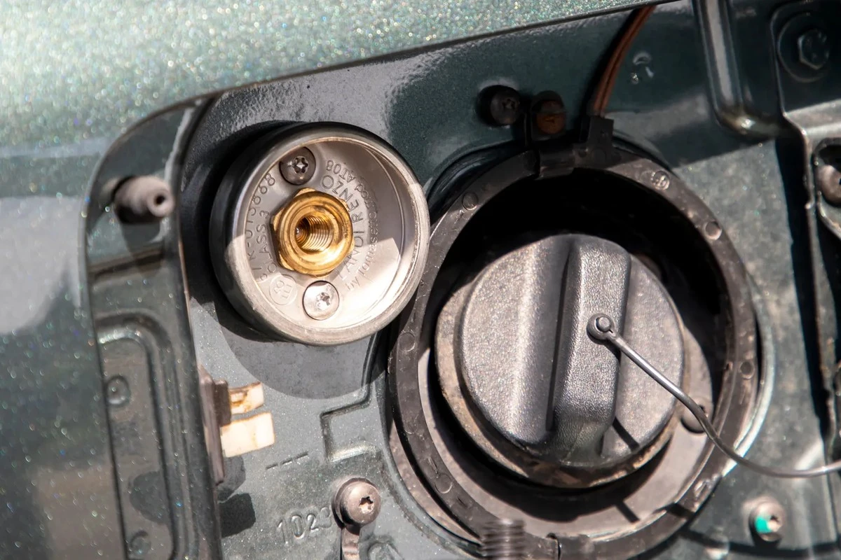 El fin del GNC: por qué no podrás comprar estos coches en los concesionarios a partir de 2030