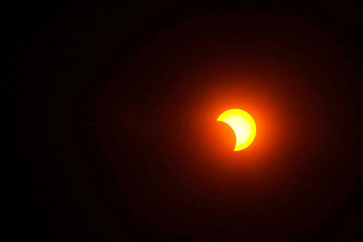 La Tierra se oscurecerá 6 minutos: dónde y cuándo ver el eclipse solar más largo del siglo