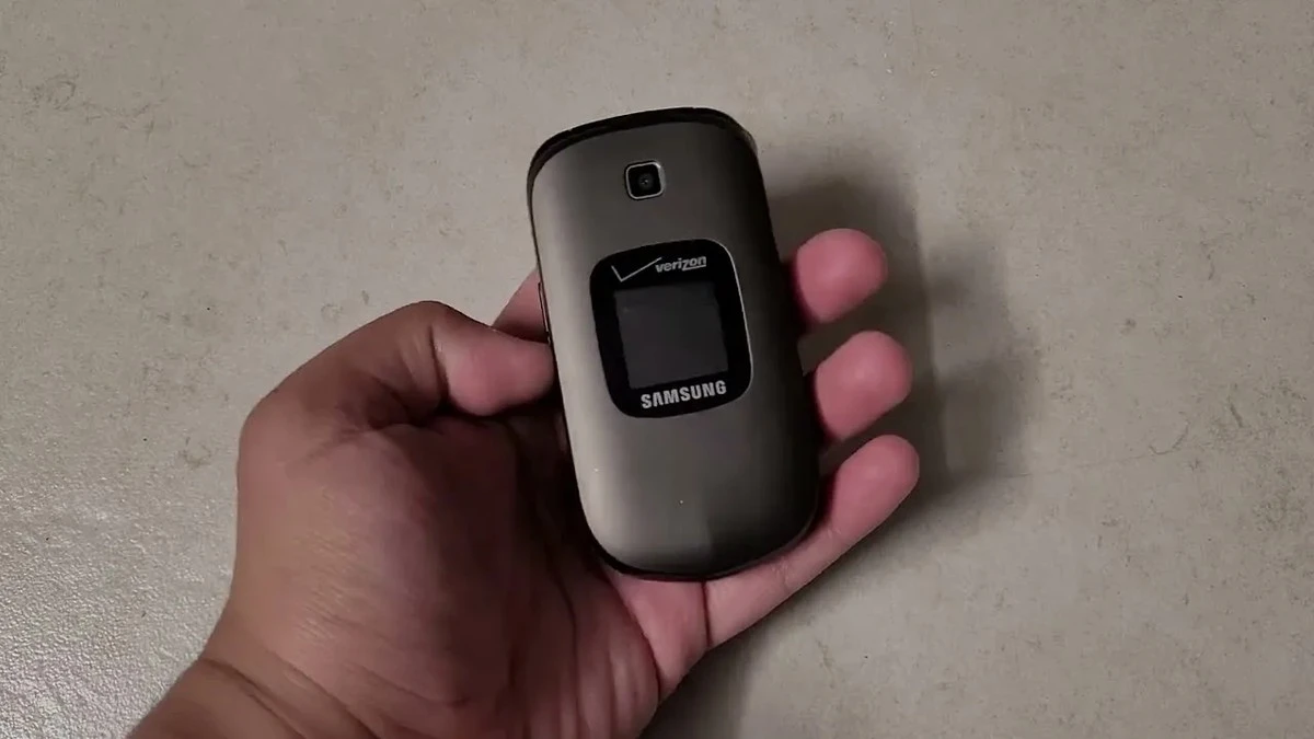 El teléfono que se negó a morir: 10 años en el desierto y aún funcionaba