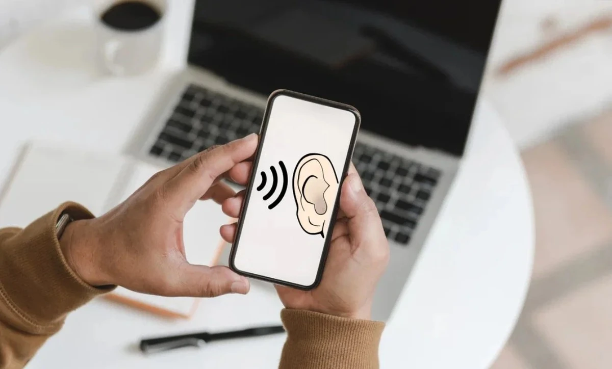 Tu teléfono puede ser escuchado sin que lo sepas: el peligro silencioso que los expertos no quieren que ignores