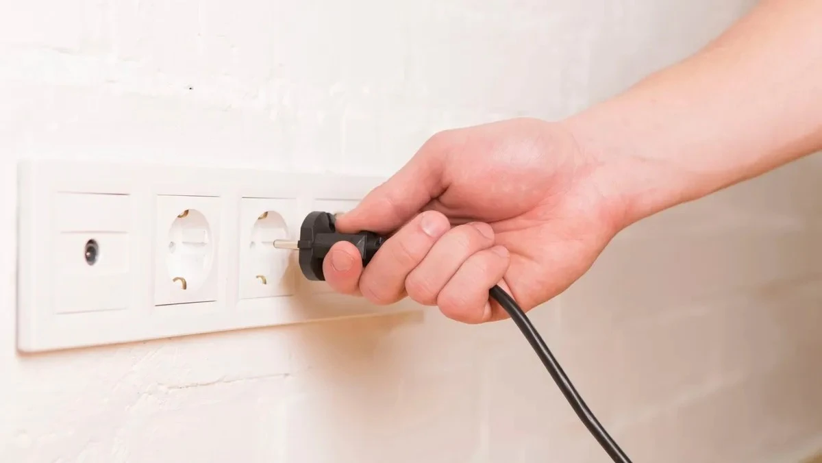 7 aparatos comunes que acortan su vida útil al dejarlos enchufados