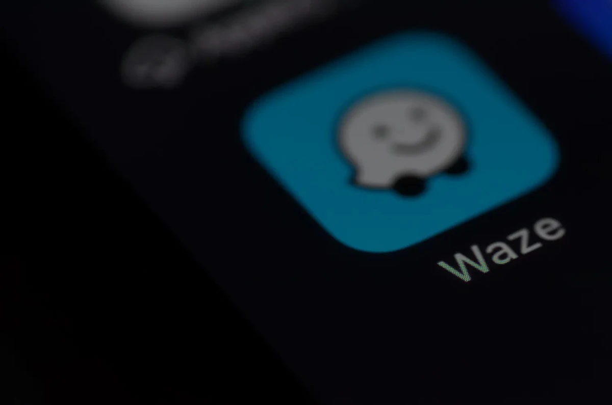 Waze revoluciona tu conducción: 5 novedades que te alejarán de multas y harán cada viaje un placer