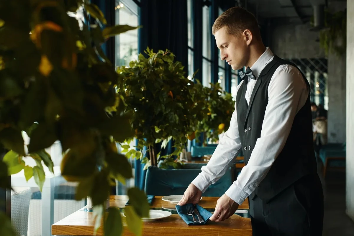 El secreto del mantel: la señal que revela una cocina desastrosa