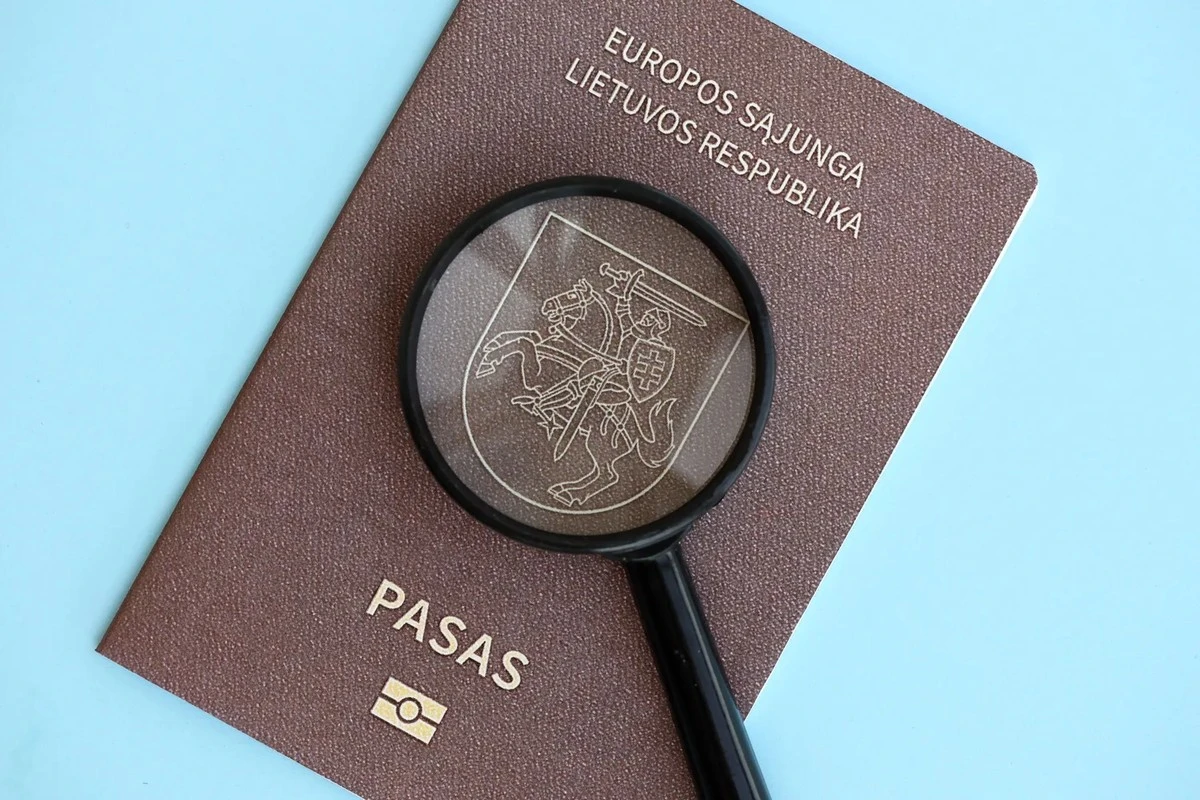 7 documentos que debes guardar de por vida (y no, no son los recibos)